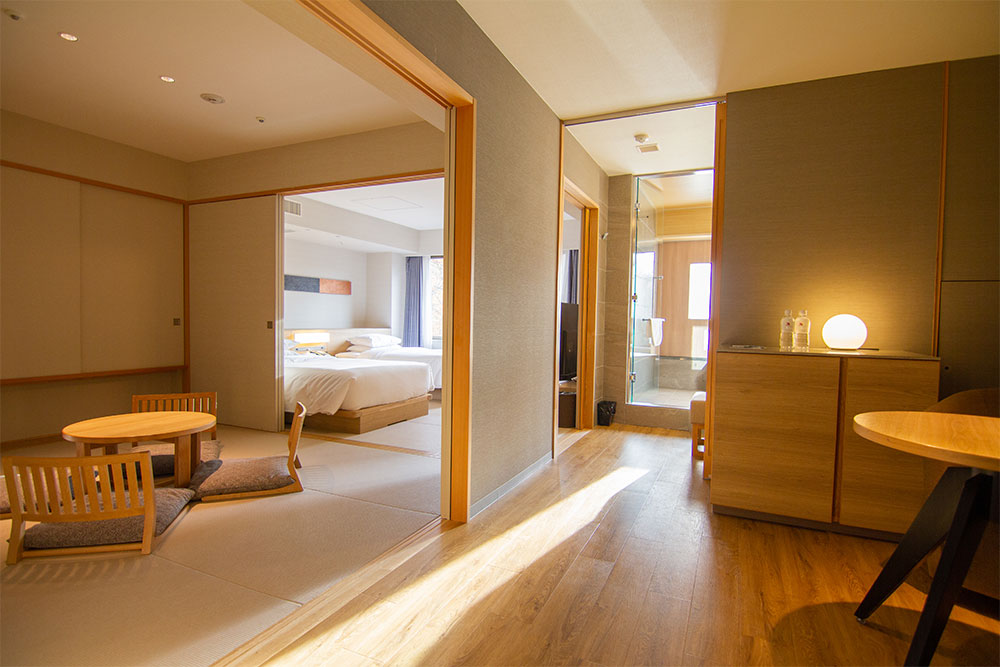 富士マリオットホテル プレミアルーム温泉風呂付きツインの客室